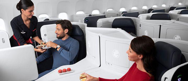 Air France's new long-haul cabins take to the skies for the first time!