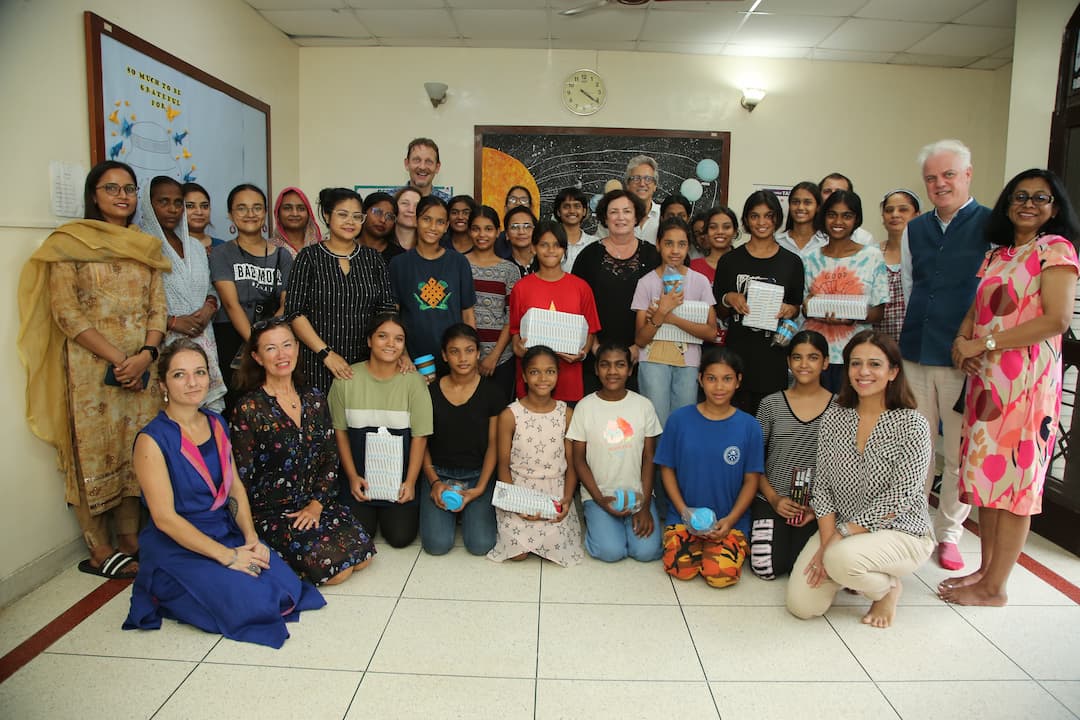Photo de groupe visite de l'association TARA à New Dehli