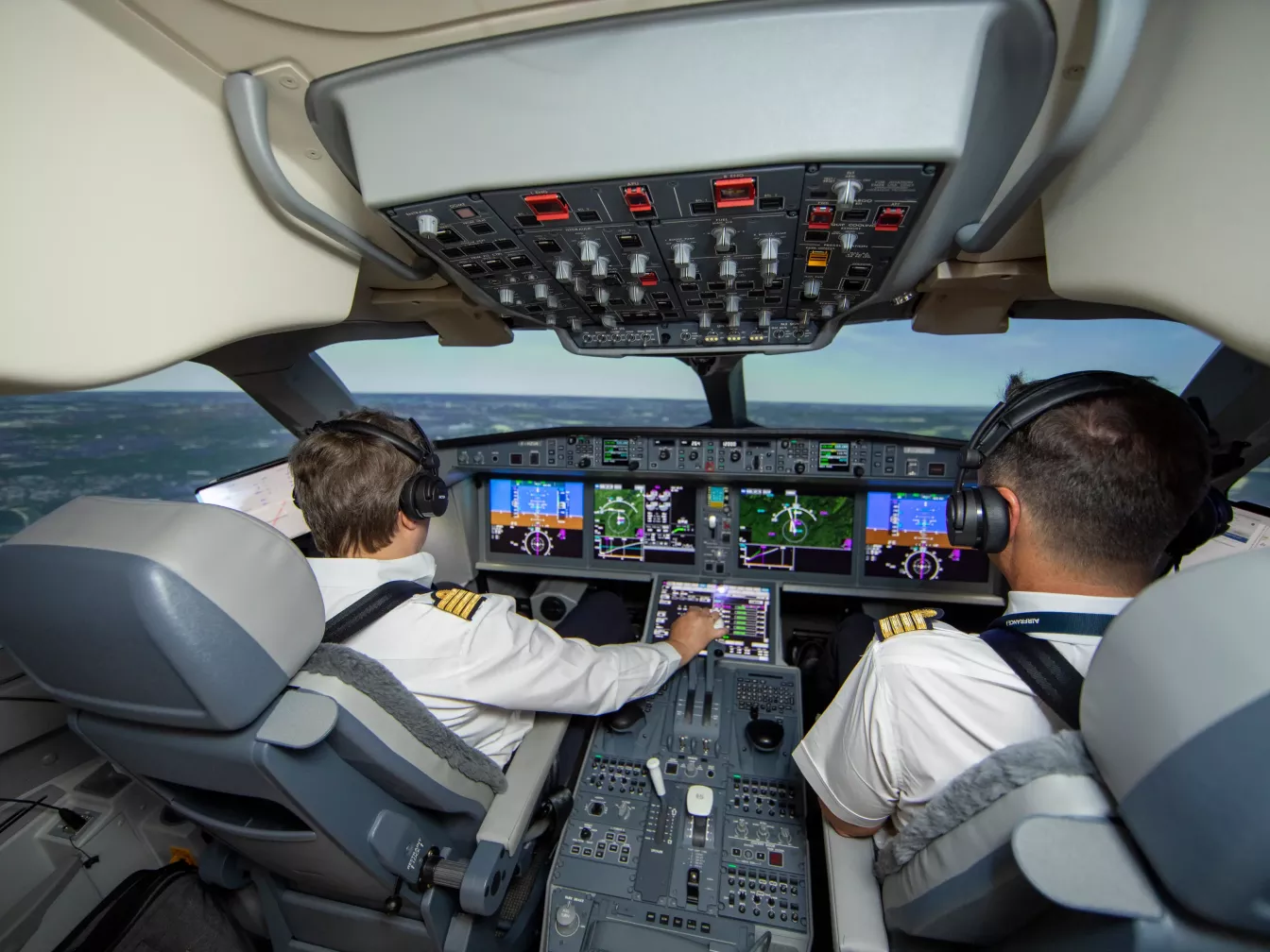 Flight simulator instructor