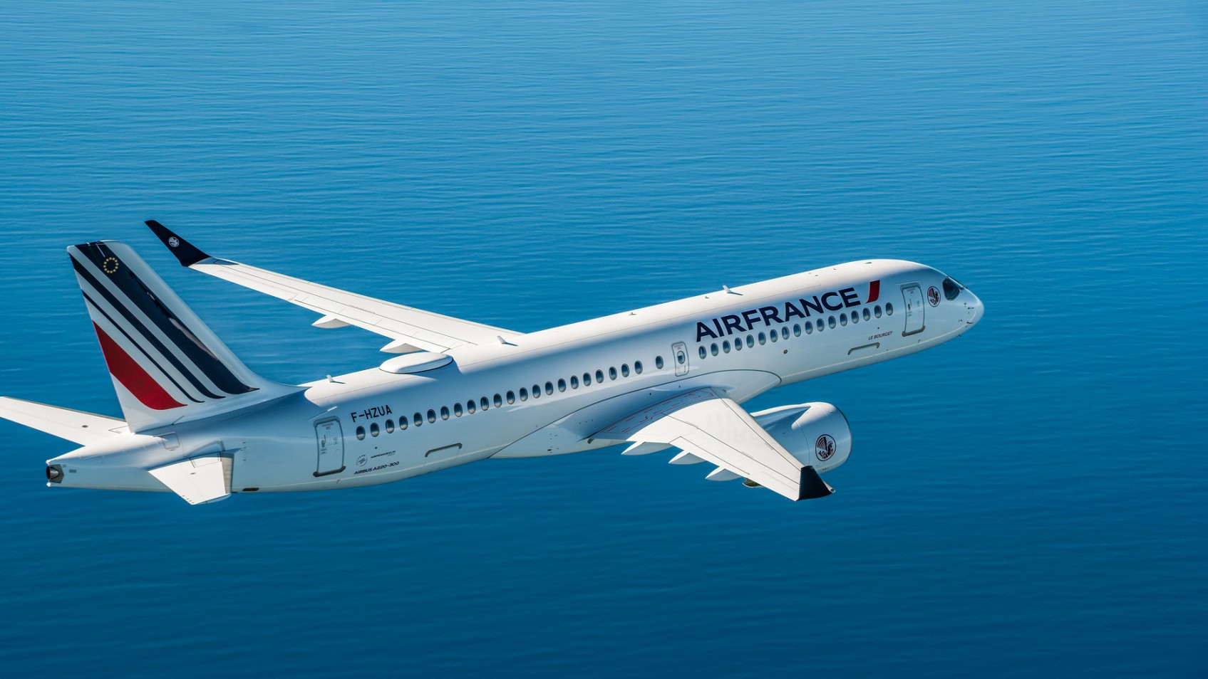 Photo A220 en vol