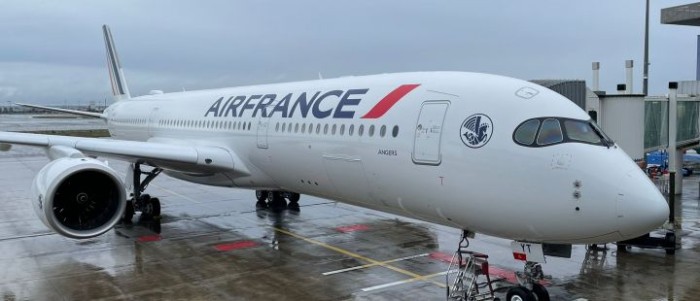 Airbus A350-900