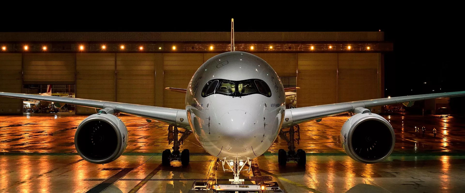 Airframe base maintenance A350