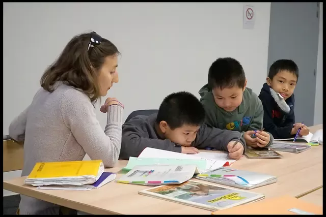 élèves de graines de joie en apprentissage