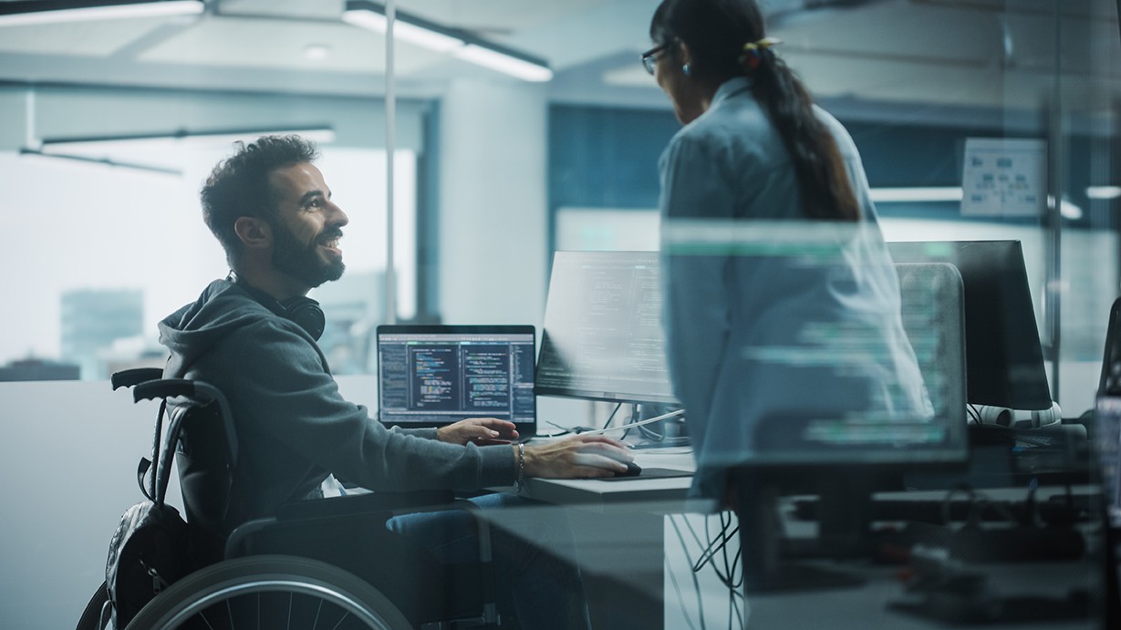 Employees in conversation