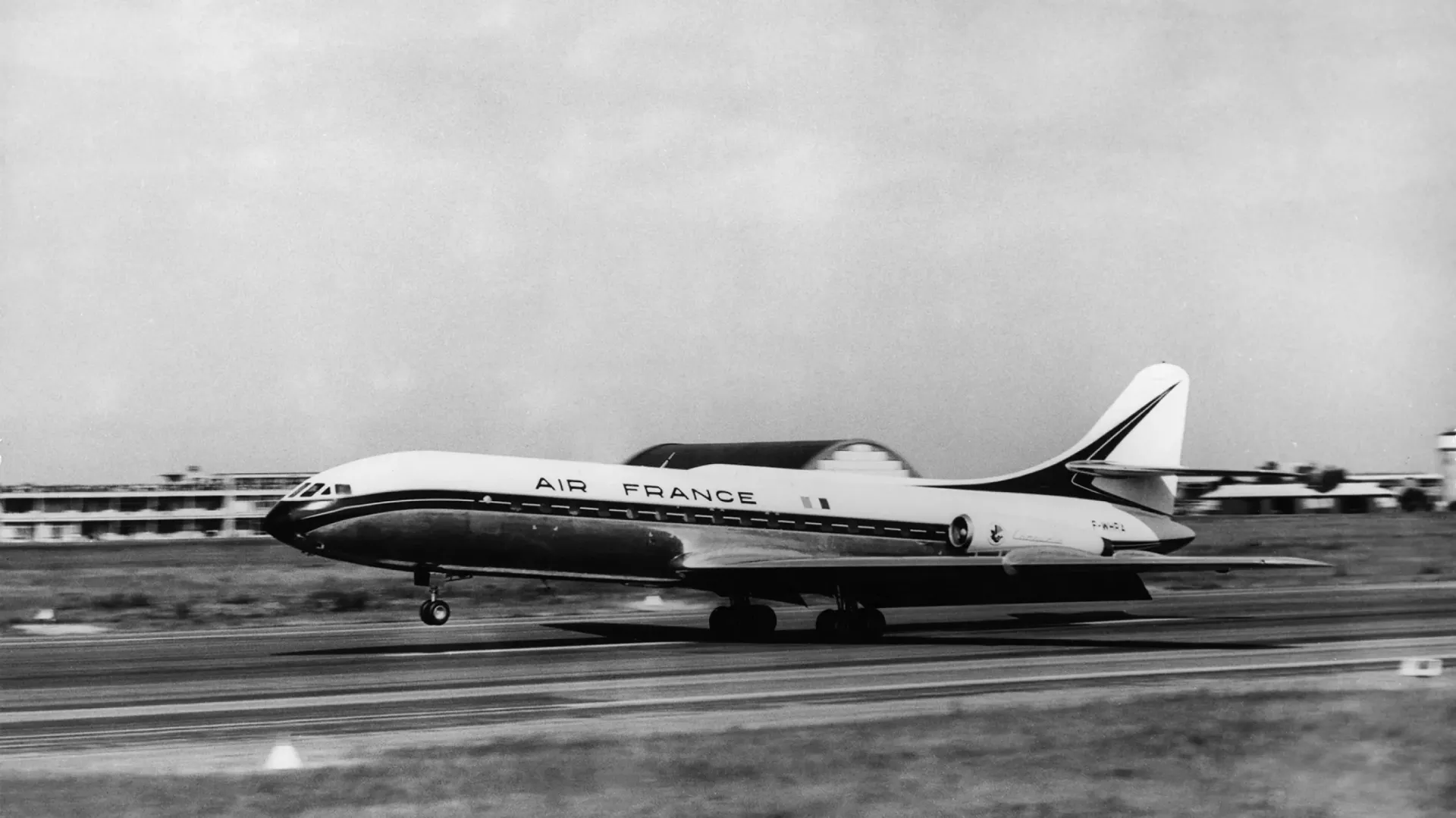 Photo d'époque avion noir et blanc