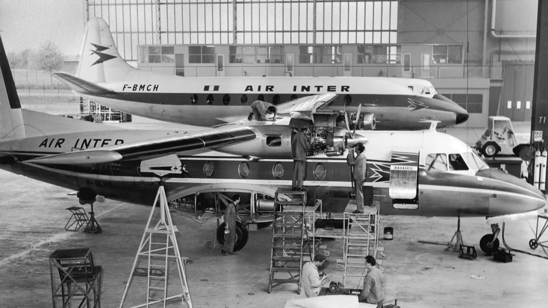 Photo d'époque noir et blanc entretien Nord N-262