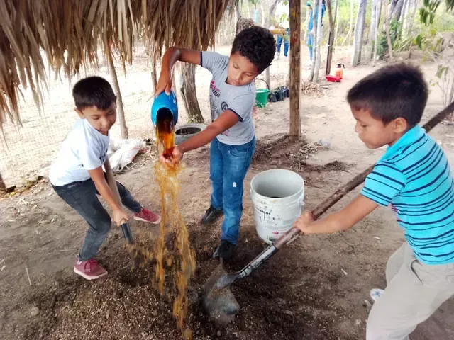 éducation et protection des enfants et des jeunes en situation de rue à New Delhi