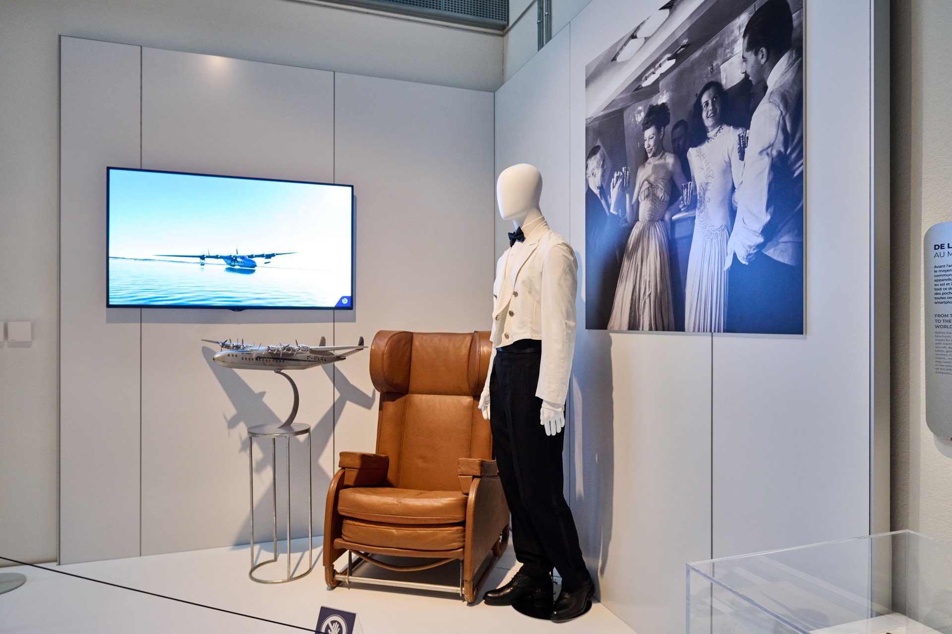 Exposition Air France une Histoire d élégance  fauteuil