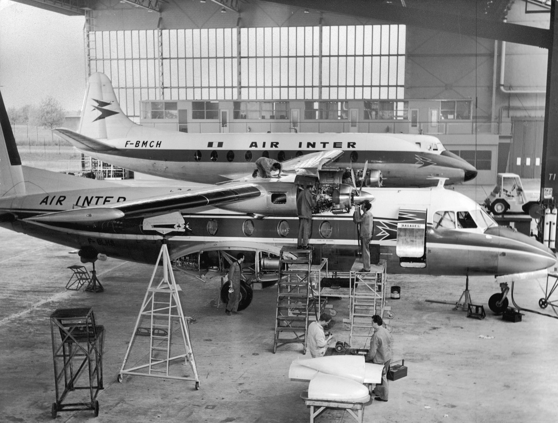 Photo d'époque noir et blanc entretien Nord N-262