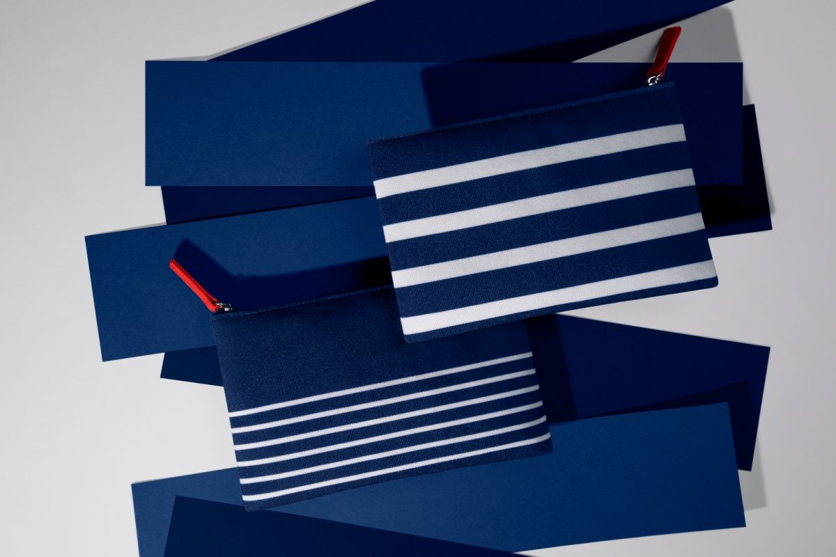 portefeuille bleu blanc